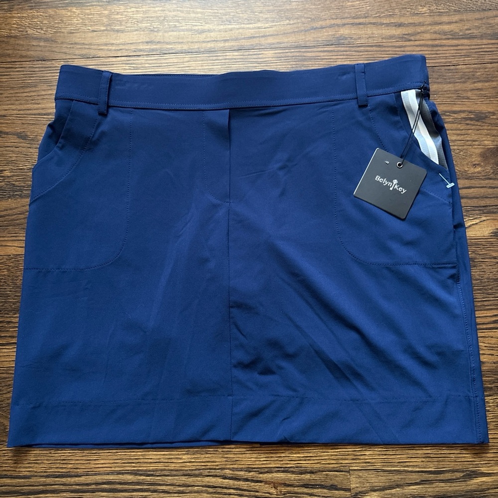 Belyn Key Navy Mini Skort
